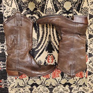 Frye Carson Boots 8.5